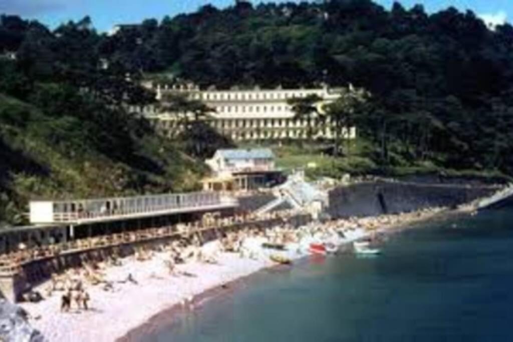 **Sunny And Bright, Thatchers Rock One Bed Beach Front Apartment*** Torquay Exteriér fotografie
